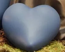 Tierurne Herz, mittelblau, 0,55 Liter