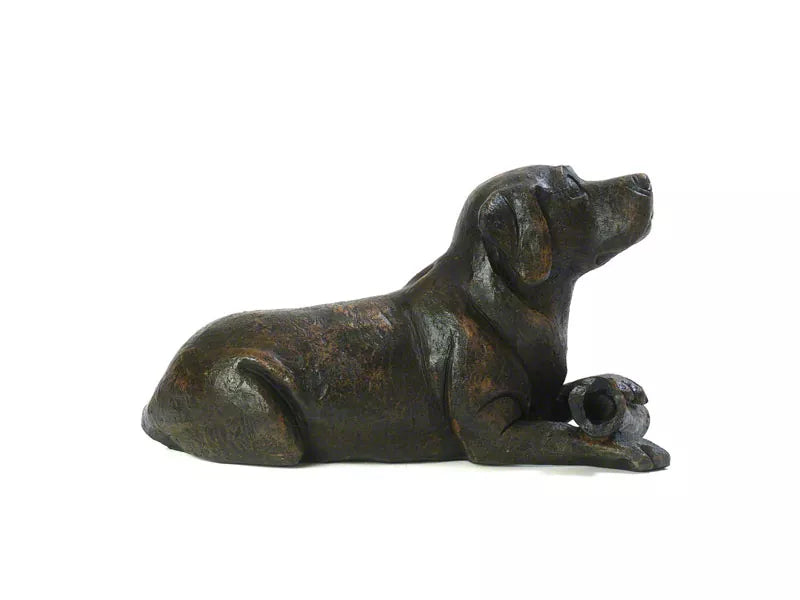 Kunstharzurne Labrador Ansicht von der Seite