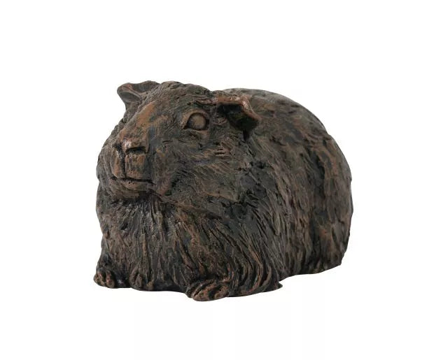 Kunstharzurne Meerschweinchen von vorne