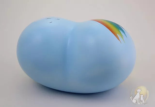 Herzurne bemalt Regenbogenweg Rückansicht