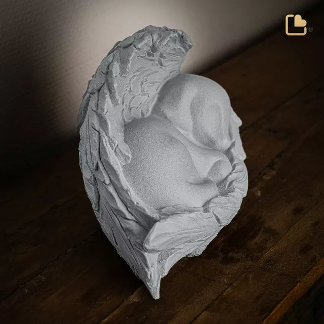 Tierurne Angelic Dog in silbergrau Seitenansicht