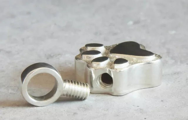 Ascheschmuck-Kette Cuno Verschluss geöffnet