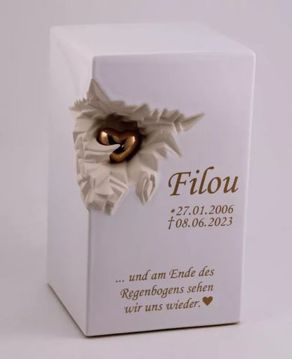 Beispiel Folienbeschriftung bis 100 Zeichen, Schrift B, goldfarben auf Artikel 807098