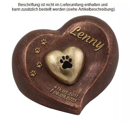 Beispiel einer Folienbeschriftung Schatteneffekt mit Namen, Lebensdaten und Pfotenspur in goldfarben, Schatten schwarz