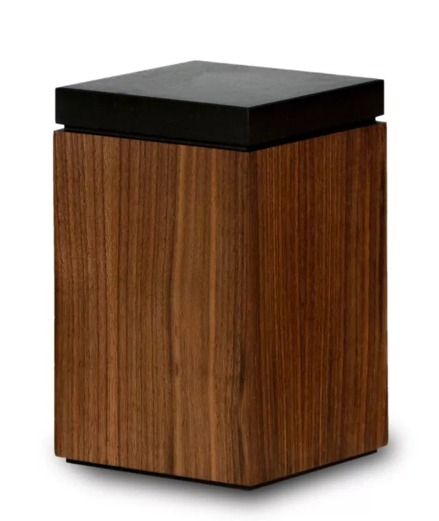 Holztierurne in Blockform Nussbaum ohne Motiv