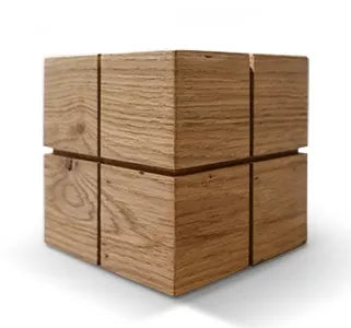 Würfel in Eiche