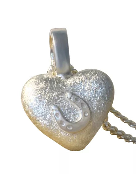 Ascheschmuck-Herzkette „Emmi“ mit Hufeisen-Motiv aus 925er Sterling-Silber