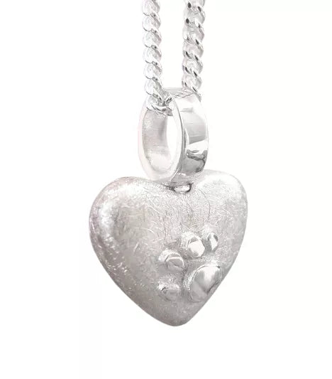 Ascheschmuck-Herzkette „Emmi“ mit Pfötchen-Motiv aus 925er Sterling-Silber