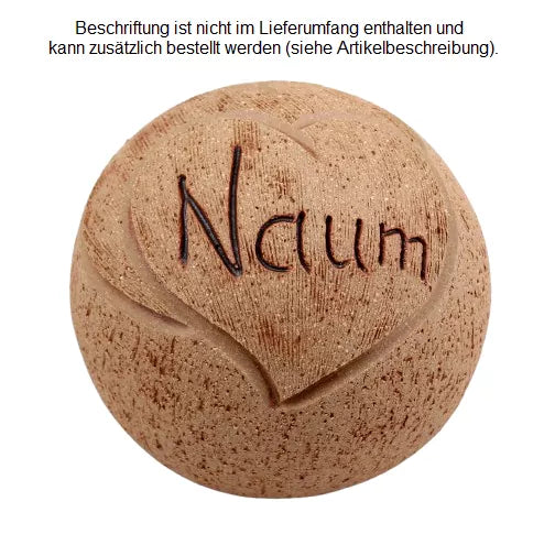 Beispiel einer Gravur mit Namen auf Kugel in 0,9 Liter holzfarben