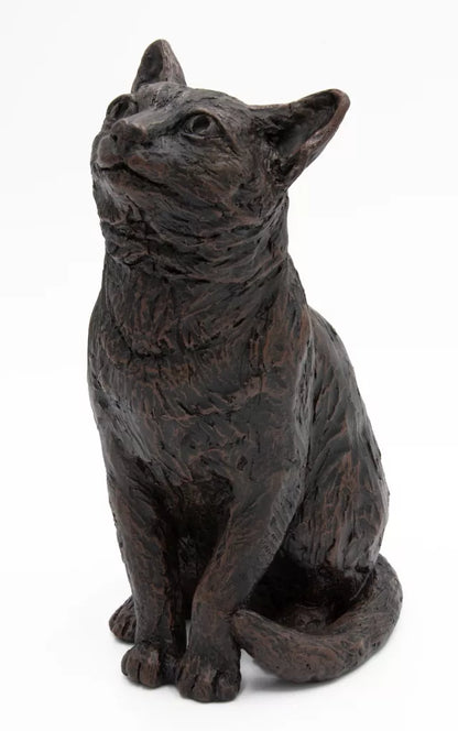 Kunstharzurne sitzende Katze Ansicht seitlich