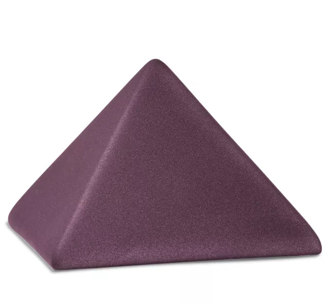 Tierurne in Pyramidenform berry