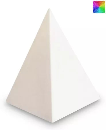 Pyramide naturbelassen Gesamtübersicht
