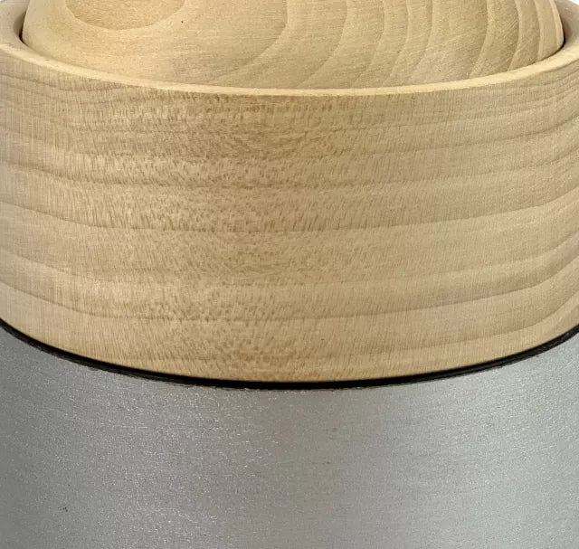 Tierurne Holz Farbmuster silberfarben