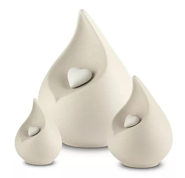 Tierurne Tropfen Feinsteinzeug beige, Größenübersicht