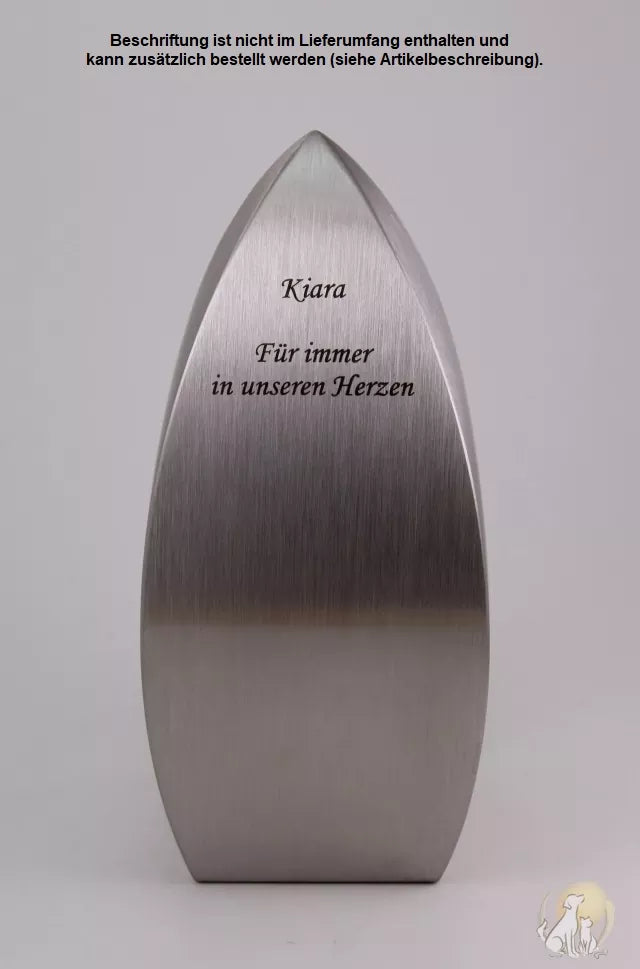 Beispiel einer Gravur mit Namen und Spruch (Größe Urne 1,9 Liter)