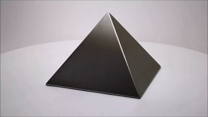 Produktvideo Designer-Edelstahl Pyramide 1,5 Liter