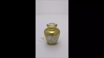 Produktvideo Tierurne Perlmutt 0,06 Liter