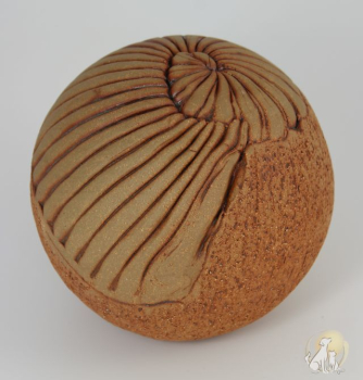 Preview: Tierurne Kugel Spirale holzfarben