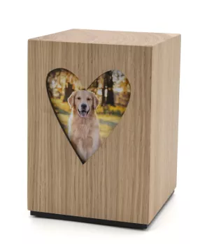 Tierurne Adhara mit Ausschnitt Herz