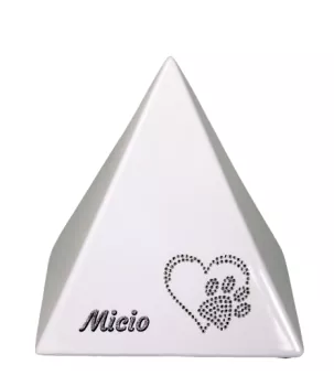 Beispiel Folienbeschriftung Glitzer-Schatteneffekt mit Name, Glitzer in silberfarben, Schatten schwarz auf Pyramide Art. Nr. 812058