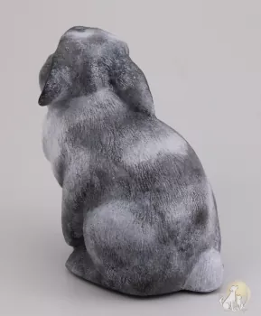 Tierurne Kaninchen grau/weiß, Beispiel Fotovorlage, Ansicht von hinten