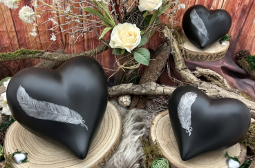 Preview: Tierurne Feder schwarz alle Größen