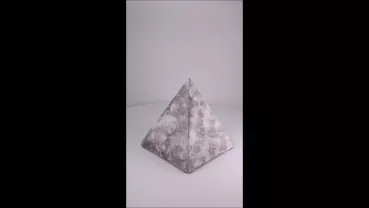 Produktvideo Keramikpyramide marmoriert weiß 1,0 Liter