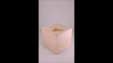 Preview: Produktvideo Tierurne Holz Mata, 1,7 Liter