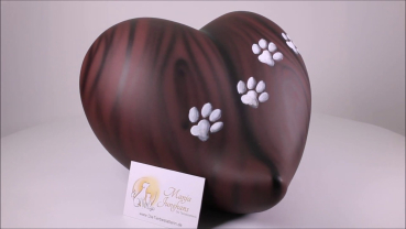 Preview: Produktvideo Keramik-Tierurne Herz Holzoptik Farbe braun, 2,5 Liter