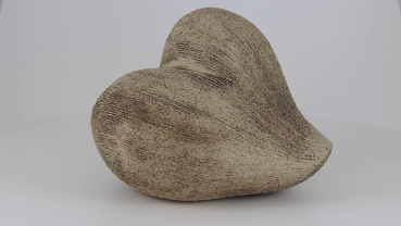 Preview: Produktvideo Tierurne Herz, creme, 0,5 Liter