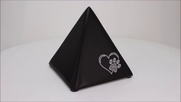 Preview: Produktvideo Keramikpyramide Herz-Pfote-Kristall Farbe schwarz, 1,0 Liter