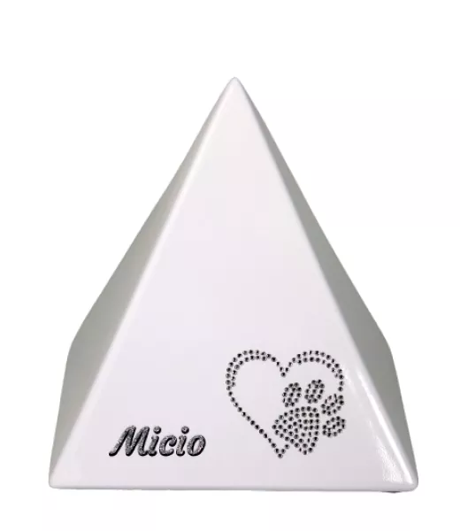 Beispiel Folienbeschriftung Glitzer-Schatteneffekt mit Name, Glitzer in silberfarben, Schatten schwarz auf Pyramide Art. Nr. 812058